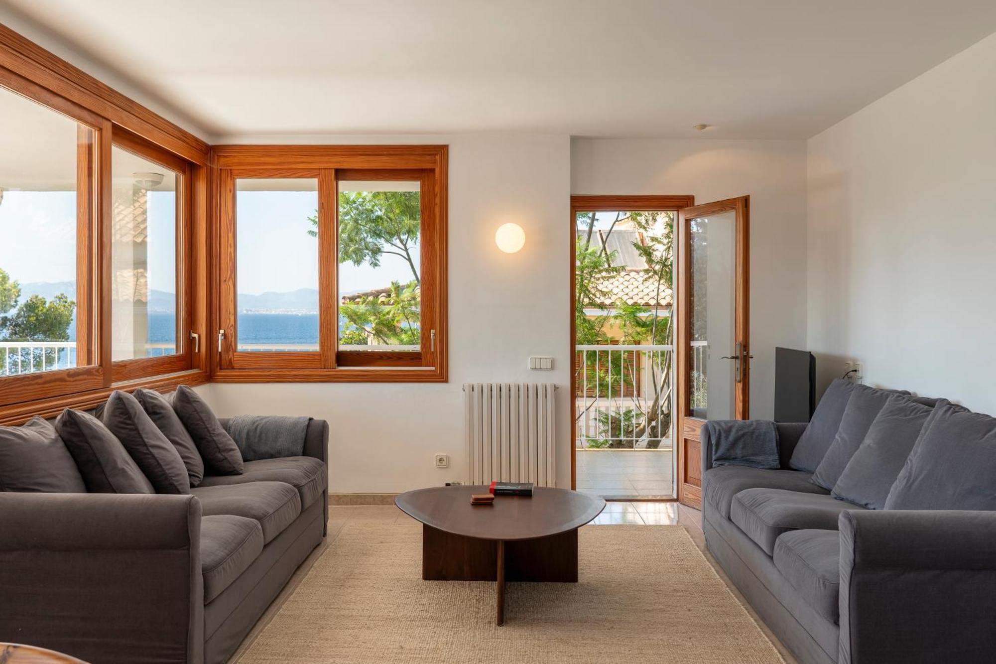 Villa Sal I Vent- Mediterranean Sea Views *